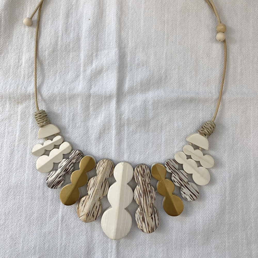 Anthro wooden bib statement necklace